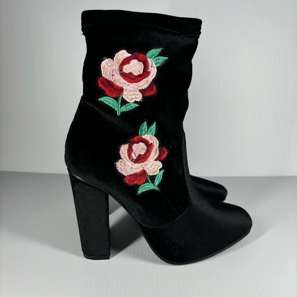 Yoki Heels Womens 8 Ankle Boots Roses Crushed Velvet Photoshoot Night Out Party